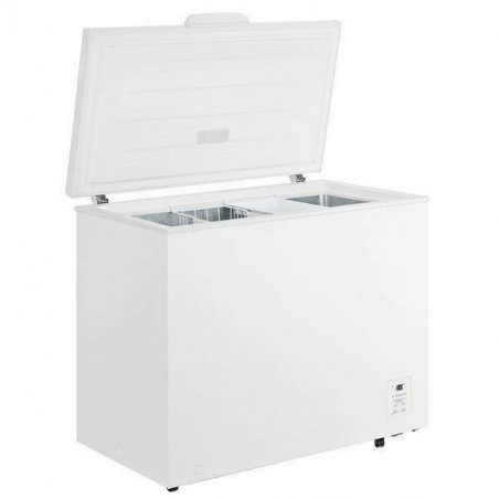 Hisense - FC258D4AW1 - Chest Freezer